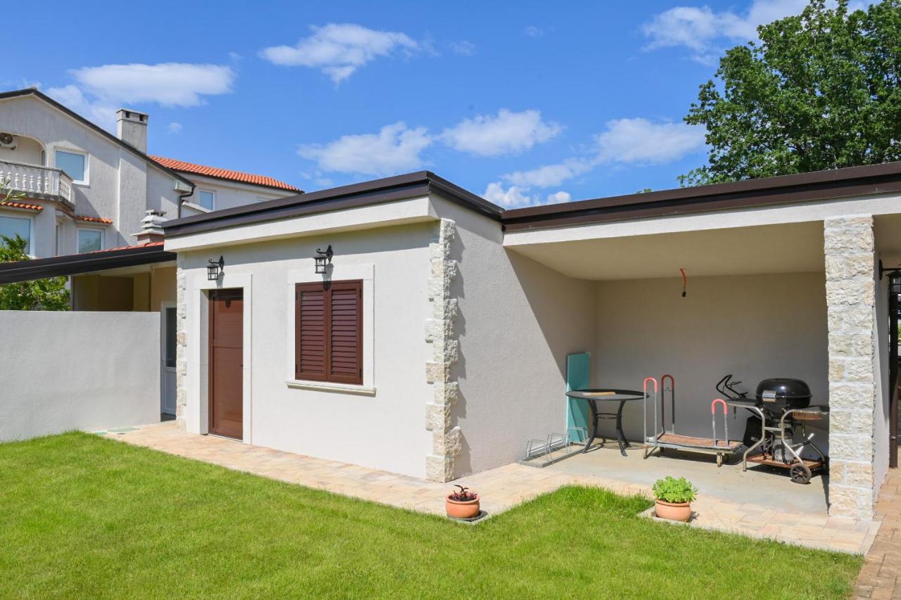 Ferienhaus Basic Malinska Exterior foto